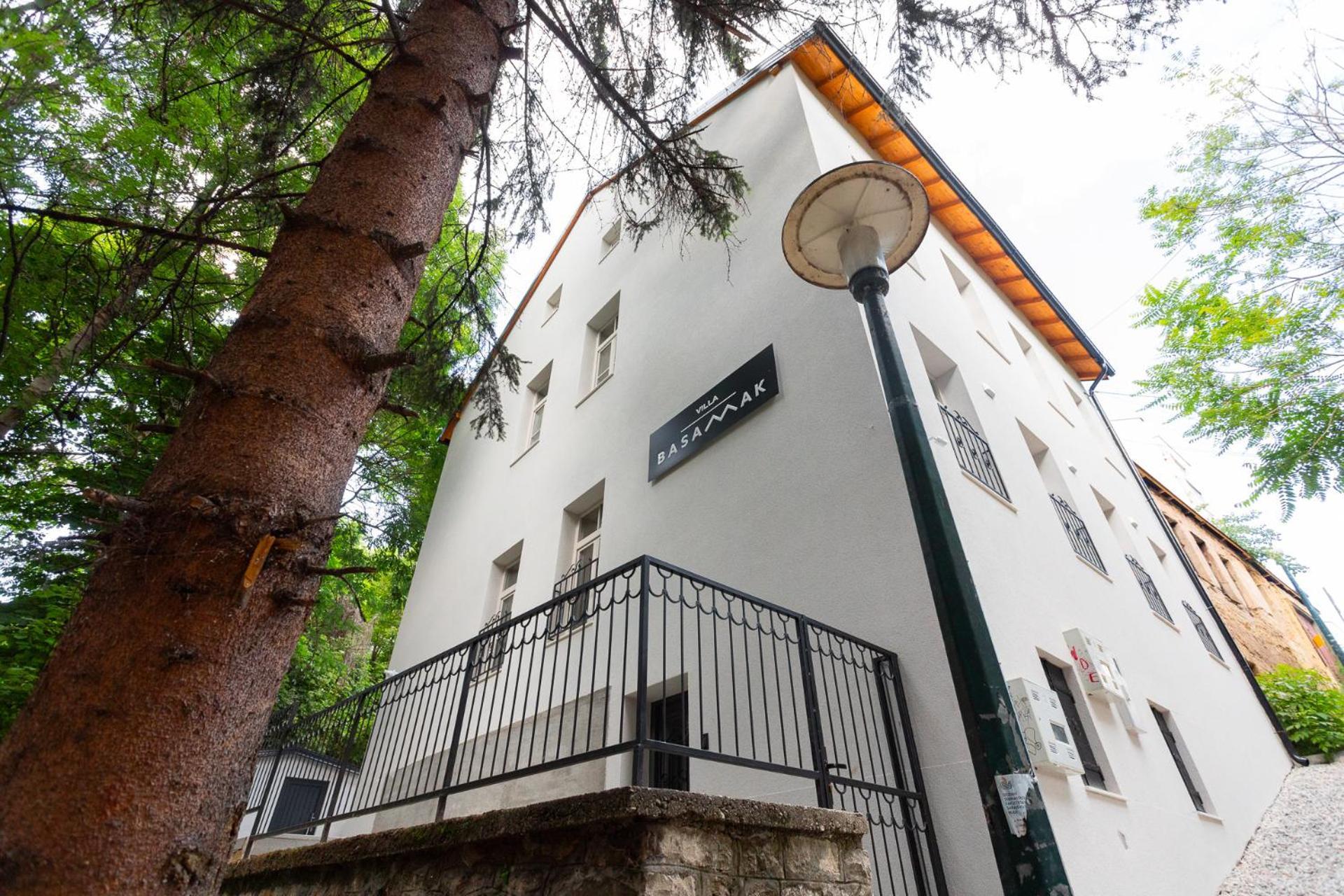 Villa Basamak SJJ Buitenkant foto